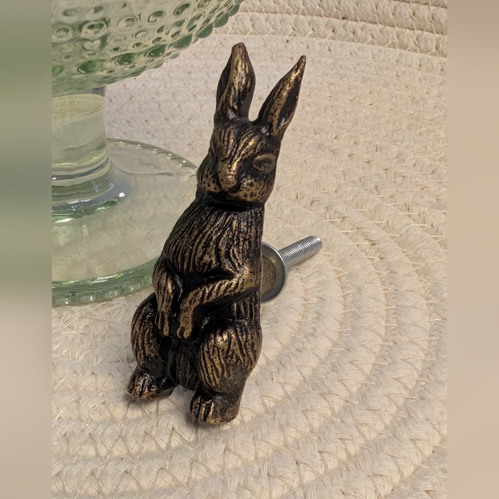 Bronze Rabbit Knob - Picture 3 of 5